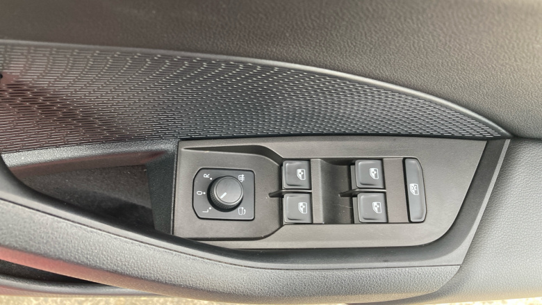 Skoda Octavia 1.4 TSI iV SE L DSG 5dr Estate